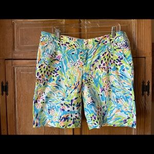 LILLY PULITZER Chipper Short 12